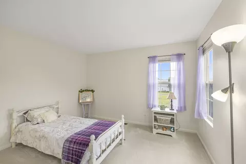 Bedroom - 2702 Kendall Xing, Mchenry, IL 60051 photo 1 of 4