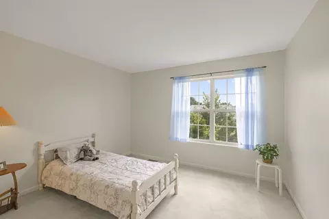Bedroom - 2702 Kendall Xing, Mchenry, IL 60051 photo 2 of 4