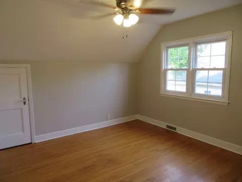 Bedroom - 856 E Jefferson St, Morris, IL 60450 photo 3 of 6