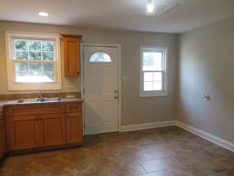 Kitchen - 856 E Jefferson St, Morris, IL 60450 photo 2 of 2