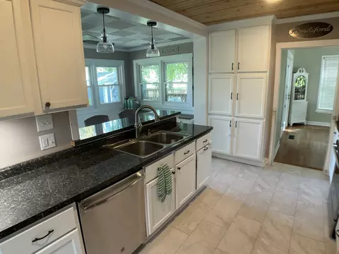 Kitchen - 406 E Chippewa St, Dwight, IL 60420 photo 3 of 3