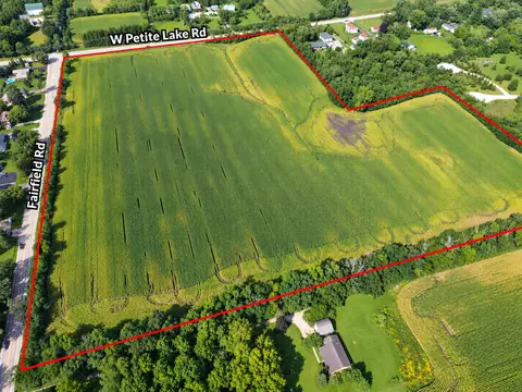 24143 W Petite Lake Rd, Lake Villa, IL 60046