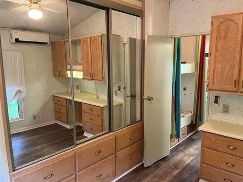 1009 Bay Rd #10, Mchenry, IL 60051 photo 12