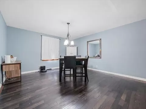 Dining - 1021 Myrtle Ave, Dixon, IL 61021 photo 2 of 2