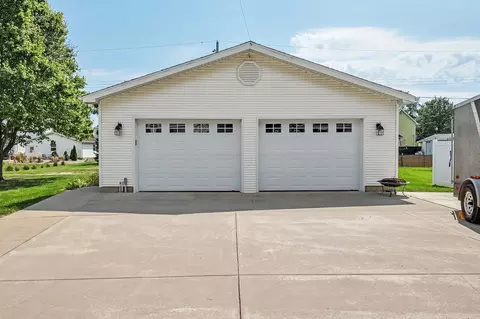 Other - 411 E Cherry St, Chatsworth, IL 60921 photo 6 of 6