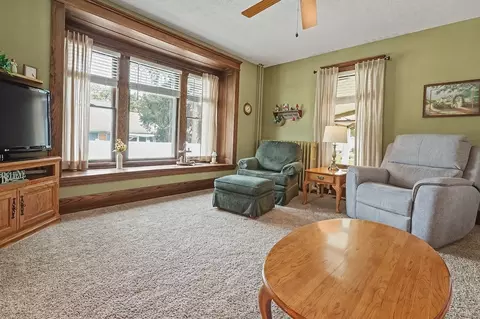 Living - 411 E Cherry St, Chatsworth, IL 60921 photo 1 of 1
