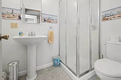 Bath - 411 E Cherry St, Chatsworth, IL 60921 photo 1 of 1