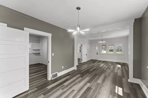 Living - 417 48th St, Moline, IL 61265 photo 3 of 3