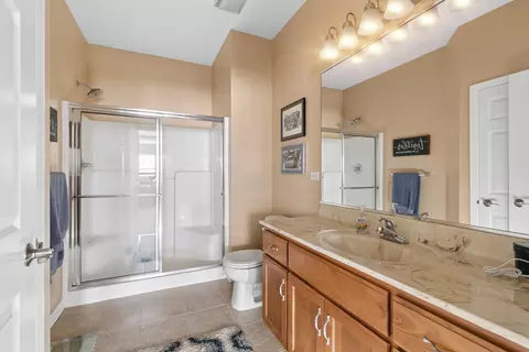 Bath - 3659 193rd Pl, Lansing, IL 60438 photo 2 of 2