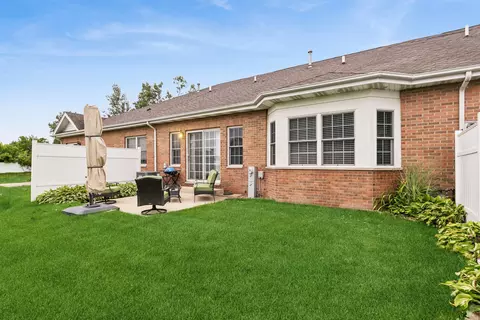 Exterior - 3659 193rd Pl, Lansing, IL 60438 photo 3 of 4