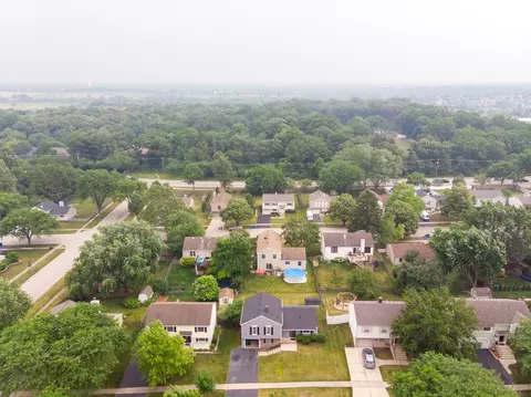 View/Area - 128 Sherman St, Bartlett, IL 60103 photo 2 of 2