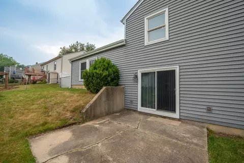 Exterior - 128 Sherman St, Bartlett, IL 60103 photo 2 of 4