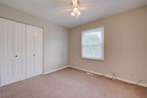 Bedroom - 128 Sherman St, Bartlett, IL 60103 photo 3 of 5