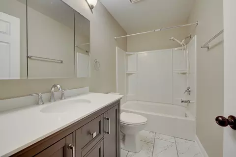 Bath - 128 Sherman St, Bartlett, IL 60103 photo 2 of 2