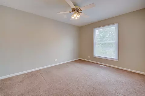 Bedroom - 128 Sherman St, Bartlett, IL 60103 photo 4 of 5