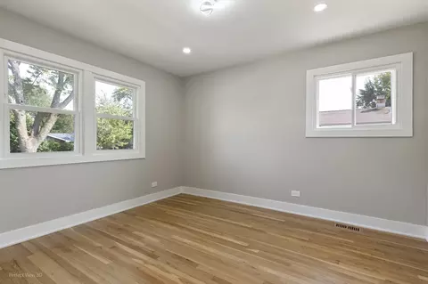 Bedroom - 1470 Ashley Rd, Hoffman Estates, IL 60169 photo 5 of 5