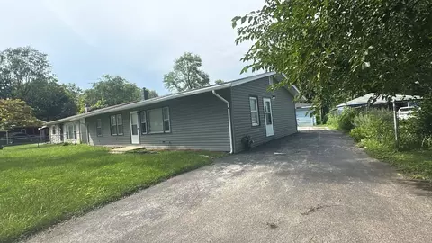 Exterior - 15404 Maple Ln, Markham, IL 60428 photo 2 of 5