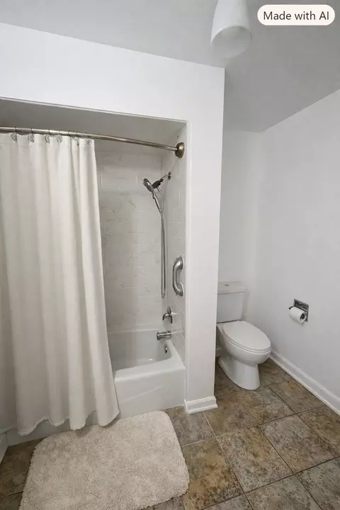 Bath - 4927 145th St, Midlothian, IL 60445 photo 1 of 4