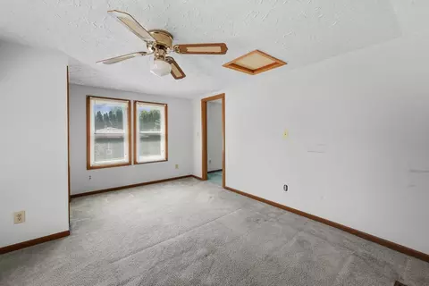 Bedroom - 2421 34th St, Moline, IL 61265 photo 5 of 5