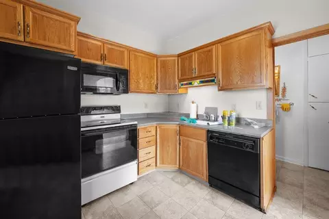 Kitchen - 2421 34th St, Moline, IL 61265 photo 2 of 2