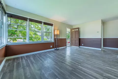 Living - 40 W 36th Pl, Steger, IL 60475 photo 1 of 5