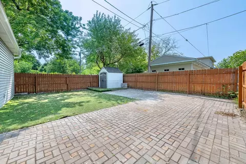 Exterior - 40 W 36th Pl, Steger, IL 60475 photo 3 of 7