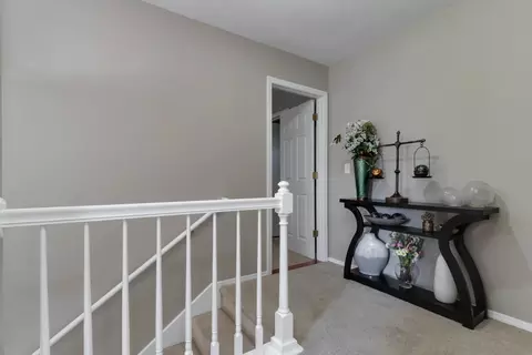 Entry Way - 4 Lexis Ct, Bloomington, IL 61704 photo 4 of 6