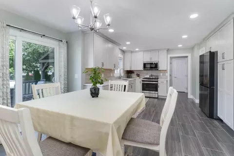Dining - 4 Lexis Ct, Bloomington, IL 61704 photo 1 of 2