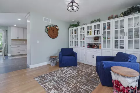 Living - 4 Lexis Ct, Bloomington, IL 61704 photo 3 of 3