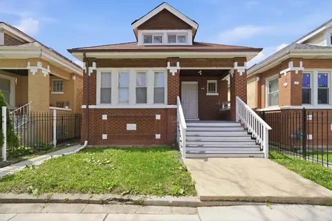 6318 S Fairfield Ave, Chicago, IL 60629