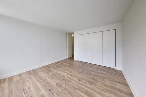 Bedroom - 345 Eastgate Pl #302, Chicago, IL 60616 photo 5 of 5