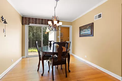 Dining - 334 Spruce St, Glenview, IL 60025 photo 1 of 1