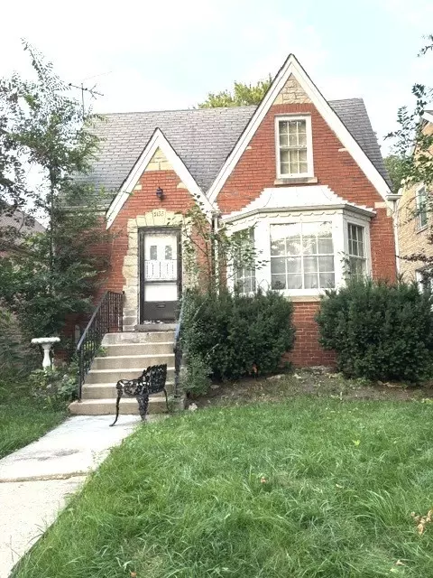 5133 N Newcastle Ave, Chicago, IL 60656