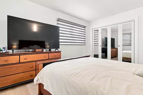 Bedroom - 534 E Park Ave, Elmhurst, IL 60126 photo 4 of 4