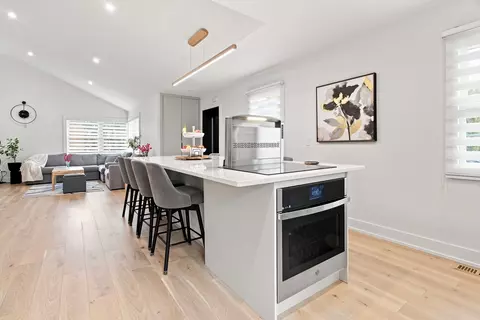 Kitchen - 534 E Park Ave, Elmhurst, IL 60126 photo 2 of 5