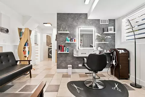 Other - 534 E Park Ave, Elmhurst, IL 60126 photo 5 of 6
