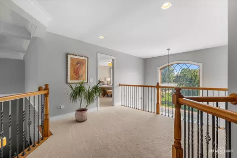 Entry Way - 11 N600 Hunter Trl, Elgin, IL 60124 photo 4 of 4