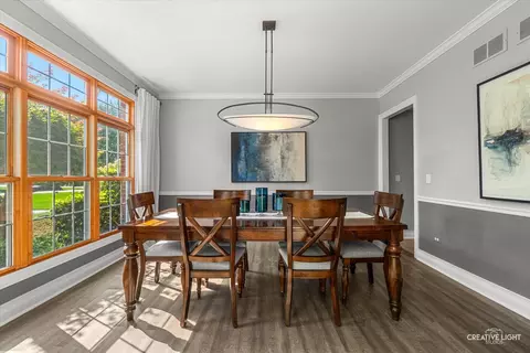 Dining - 11 N600 Hunter Trl, Elgin, IL 60124 photo 2 of 2