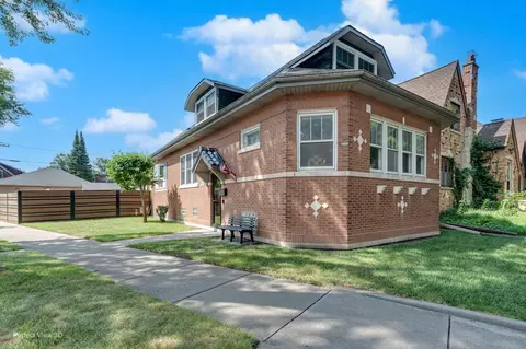 6100 N Mason Ave, Chicago, IL 60646