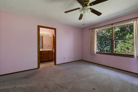 Bedroom - 2917 4th St #0, Moline, IL 61265 photo 2 of 7