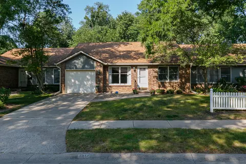 Exterior - 2917 4th St #0, Moline, IL 61265 photo 2 of 10
