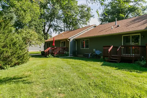Exterior - 2917 4th St #0, Moline, IL 61265 photo 10 of 10