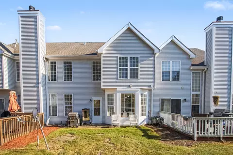 Exterior - 2157 Rossiter Pkwy, Plainfield, IL 60586 photo 3 of 3