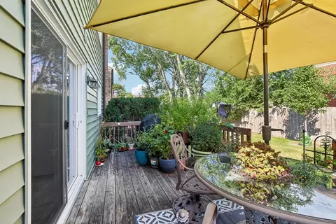 Exterior - 793 Lakeside Circle Dr, Wheeling, IL 60090 photo 6 of 9