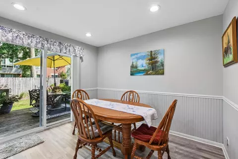 Dining - 793 Lakeside Circle Dr, Wheeling, IL 60090 photo 1 of 1