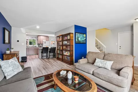 Living - 793 Lakeside Circle Dr, Wheeling, IL 60090 photo 2 of 3