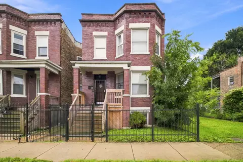 4833 W Gladys Ave, Chicago, IL 60644