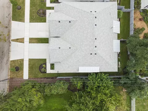 View/Area - 820 E Franklin Ave, Naperville, IL 60540 photo 2 of 5
