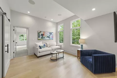 Other - 820 E Franklin Ave, Naperville, IL 60540 photo 5 of 9