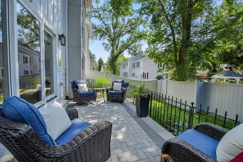 Other - 820 E Franklin Ave, Naperville, IL 60540 photo 2 of 9